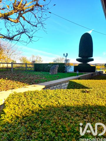 Maison à vendre 9 pièces 155 m² Épinac