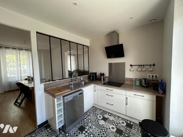 A VENDRE - MAISON D'HABITATION - LAVAL 