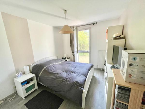 APPARTEMENT T4 - 68 m²  à Athis-mons avec deux places de parking couvertes