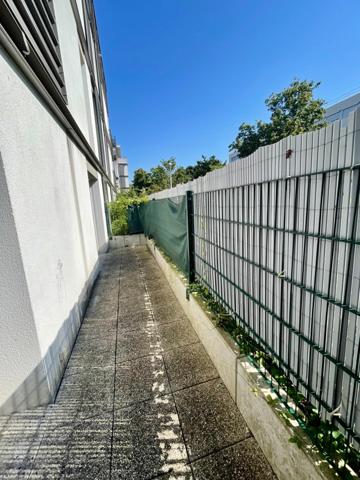 APPARTEMENT T4 - 68 m²  à Athis-mons avec deux places de parking couvertes