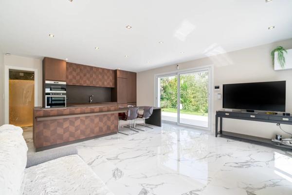 Vente Maison contemporaine Cannes 7 Pièces 400 m²
