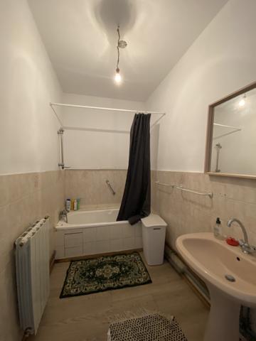 Maison
                                                                                                                                                                                                                                                                                                                        8 pièce(s)                                                                                                                                                                                                          4 chambre(s)                                                                                                                                                                                                          165  m²