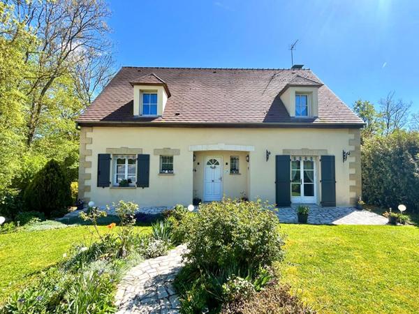 Maison au porte de COMPIEGNE : 7 pièce(s) 148 m2 + Jardin et garage