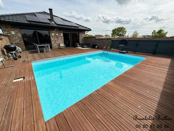 Pavillon 215m², 3 chambres, bureau, garage, piscine, jardin