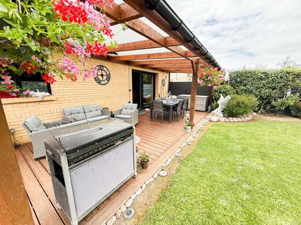 Maison individuelle,128M² au sol , 3 chambres, garage, jardin