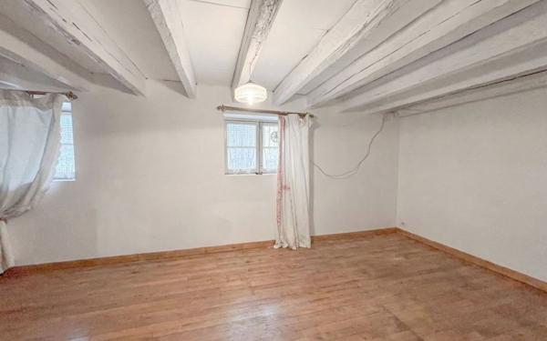 Maison à vendre    6 pièces • 131,45 m2 Nice