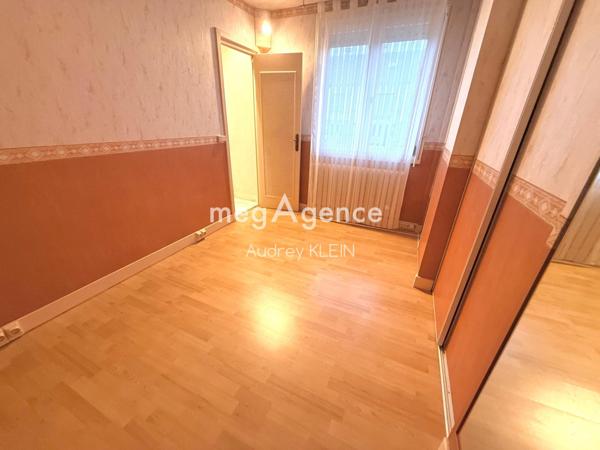 Maison à SAINT-JULIEN-DU-SAULT, 89330 - 4 pièces 108m²