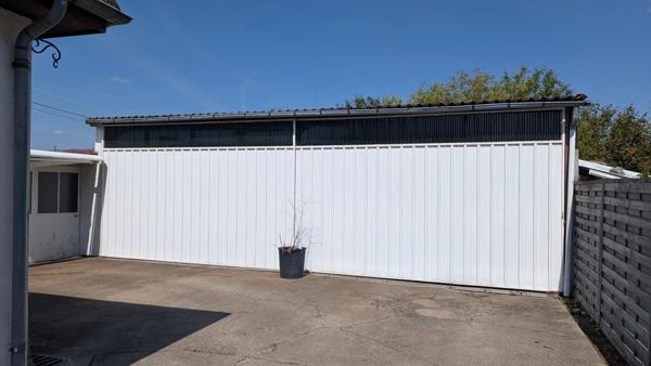 Vente                                                      Maison
                        
                     3 pièces                      79 m2                     à Aubigny-sur-Nère