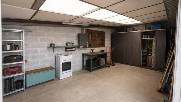 Vente                                                      Maison
                        
                     3 pièces                      79 m2                     à Aubigny-sur-Nère