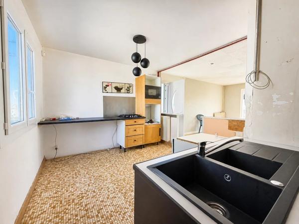 Vente                                                      Maison
                        
                     3 pièces                      79 m2                     à Aubigny-sur-Nère