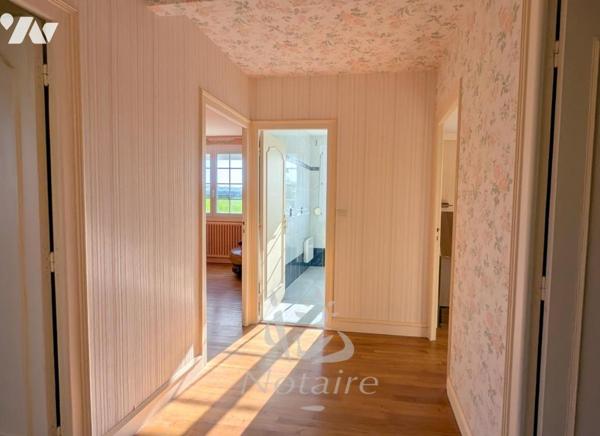 Maison familiale au calme, à la campagne, proche du bourg