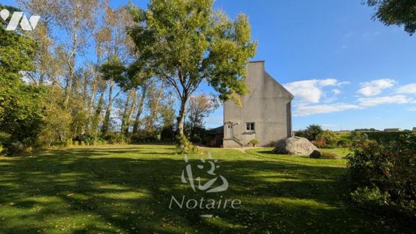 Maison familiale au calme, à la campagne, proche du bourg