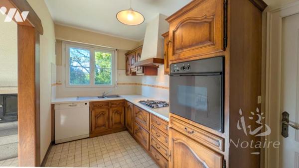 Maison familiale au calme, à la campagne, proche du bourg