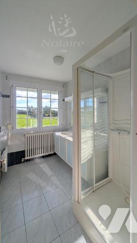 Maison familiale au calme, à la campagne, proche du bourg