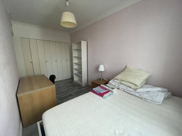 LOCATION 69008 LYON - T4 MEUBLÉ DANS RESIDENCE SÉCURISÉ - PROCHE METRO D ET TRAMWAY T6
