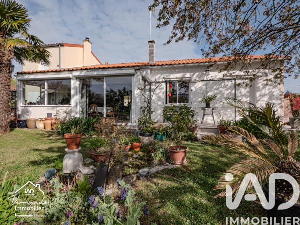 Maison à vendre 7 pièces 132 m² Surgères