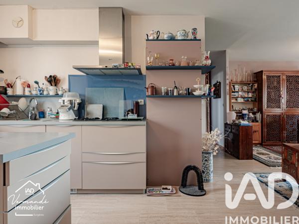 Maison à vendre 7 pièces 132 m² Surgères