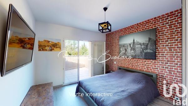 Maison traditionnelle 5 pièces de 166 m² à Cheval-Blanc (84460)