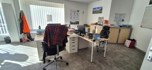 Spécial investisseur : immeuble de bureaux loué en hyper centre de Béthune