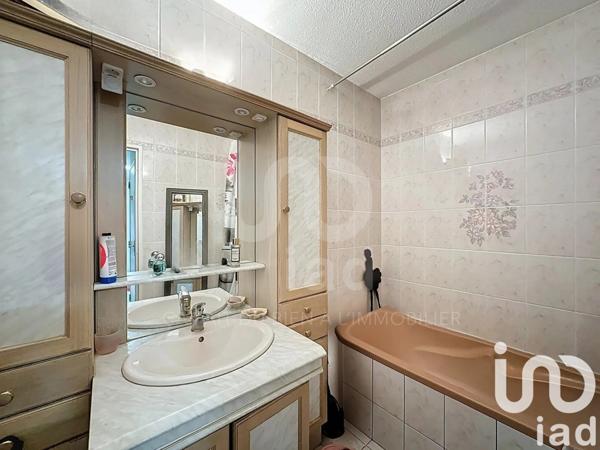 Appartement 4 pièces de 84 m² à Lormont (33310)