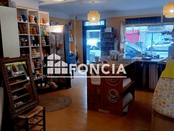 À vendre Local commercial 55 m² - Perpignan 66100