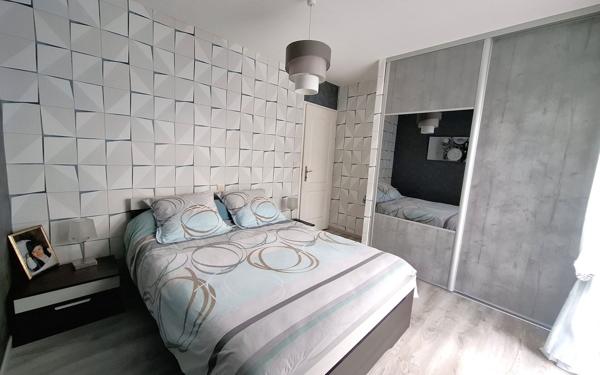 Maison à vendre    5 pièces •  Médis