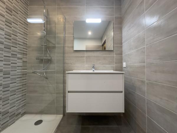 Propriano (20110) Magnifique T3 avec vue mer, emplacement de rêve à deux pas de la plage à Propriano