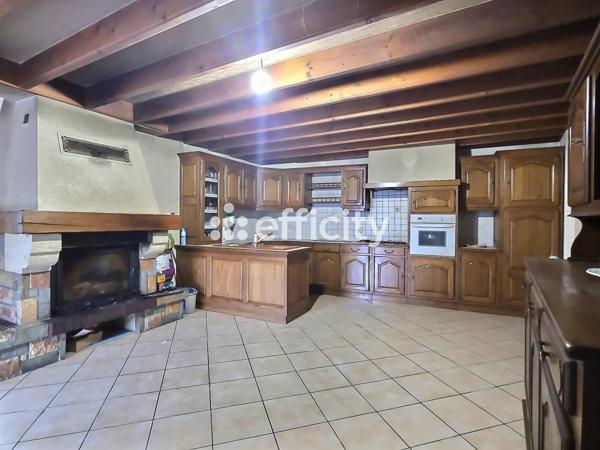 Maison 7 pièces - 180 m² Exclusivité efficity