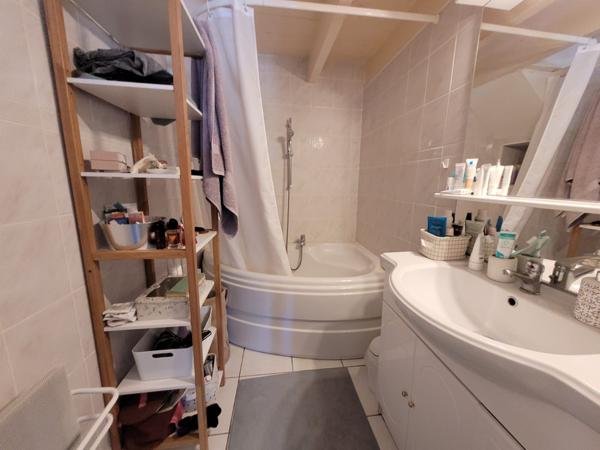 Aytré (17440) Aytré (proche La Rochelle) 3 pièces 2 chambres avec cave et parking