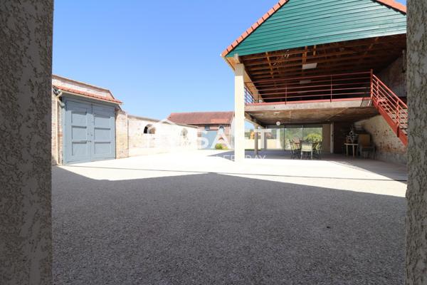 A Doullens entre Amiens et Arras maison de 6 chambres