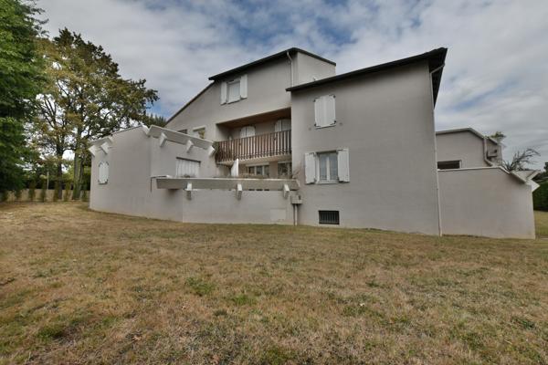 Joli T2 avec terrasse sans vis-à-vis - 51 m2 - Haut de Lons