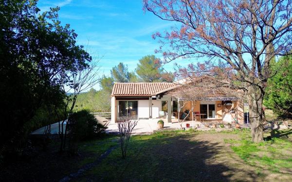 Maison à vendre    4 pièces •  Saint-Clément-de-Rivière