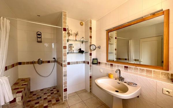 Maison à vendre    4 pièces •  Saint-Clément-de-Rivière