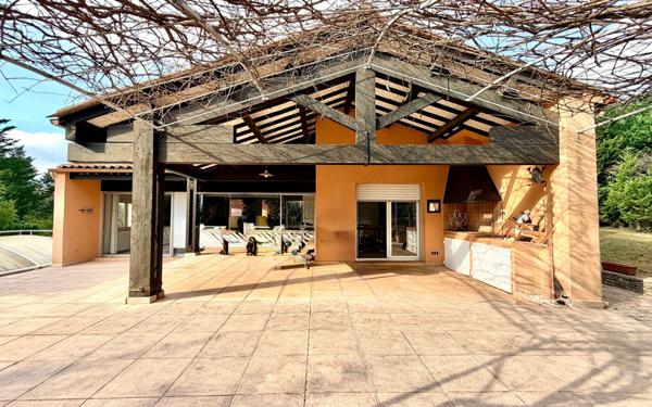 Maison à vendre    4 pièces •  Saint-Clément-de-Rivière