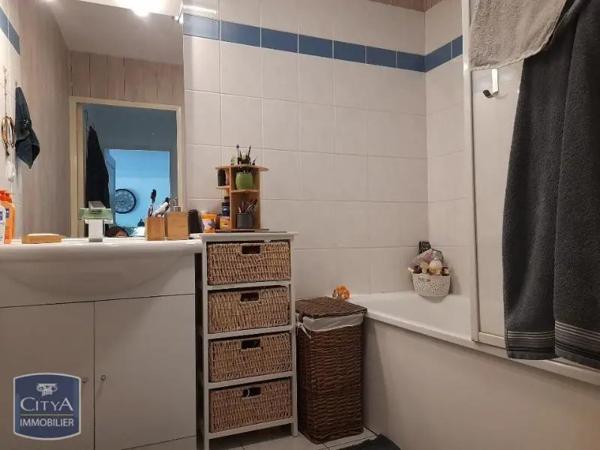 Appartement à louer 3 pièces 65.03m² Saint-Avold (57500)