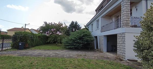 Maison à vendre 8 pièces ISSOIRE (63)