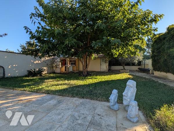 BOURG LES VALENCE - Maison années 30, T5, 130 m²