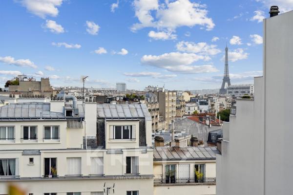 Duplex avec toit terrasse au dernier étage