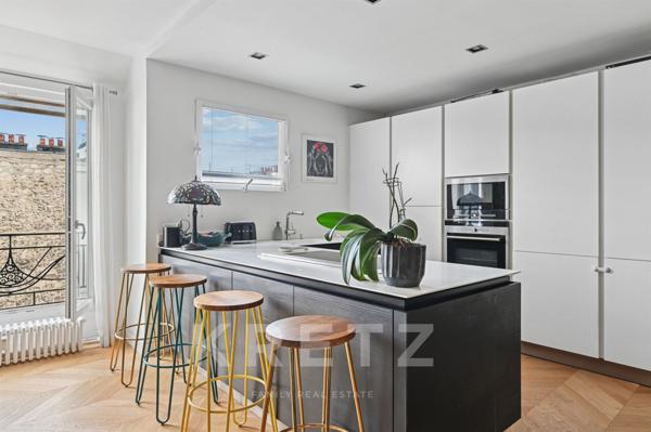 Duplex avec toit terrasse au dernier étage