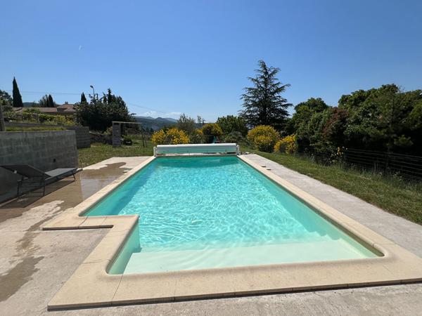 Maison Salignac 4 pièce(s) 125 m2 Maison individuelle avec piscine et vue imprenable Secteur recherché