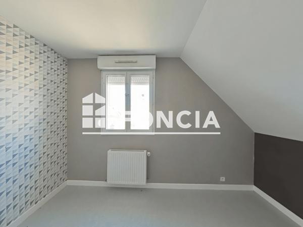 Location Maison 6 pièces 143.49 m² - 12 BIS RUE DE LA PAIX Athies Sous Laon 02840