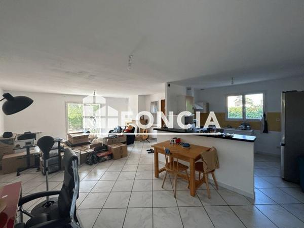 Location Maison 4 pièces 92 m² - 15 LES JARDINS DE LA POTERIE St Quentin La Poterie 30700