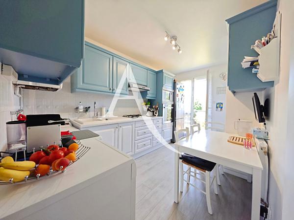 Appartement Bois D Arcy 4 pièces 81m2, 2 caves, 2 parkings