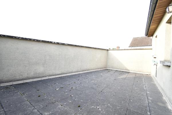 Maison de ville à vendre 5 pièces DIZY (51) avec garage