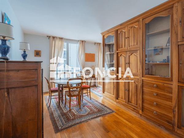 À vendre Appartement 4 pièces 65.47 m² - Paris 75012