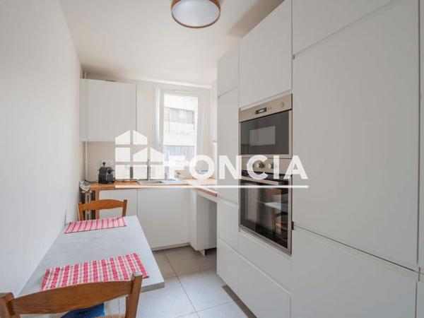 À vendre Appartement 4 pièces 65.47 m² - Paris 75012