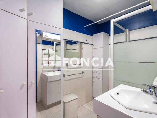 À vendre Appartement 4 pièces 65.47 m² - Paris 75012