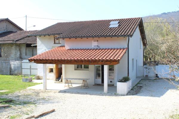Dpt Ain (01), à vendre CHAVANNES SUR SURAN maison P6