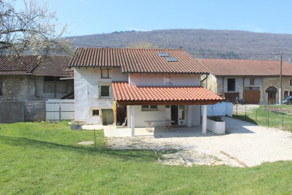 Dpt Ain (01), à vendre CHAVANNES SUR SURAN maison P6