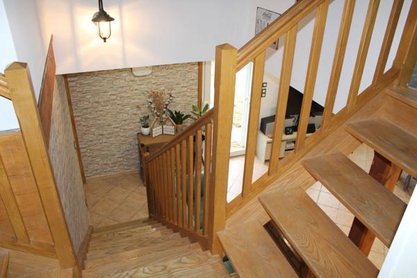 Dpt Ain (01), à vendre CHAVANNES SUR SURAN maison P6